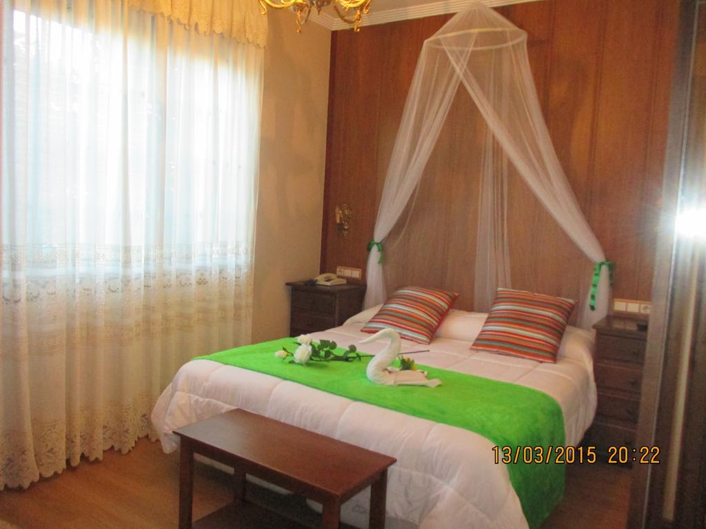 Hotel Playa Samil Vigo Ruang foto