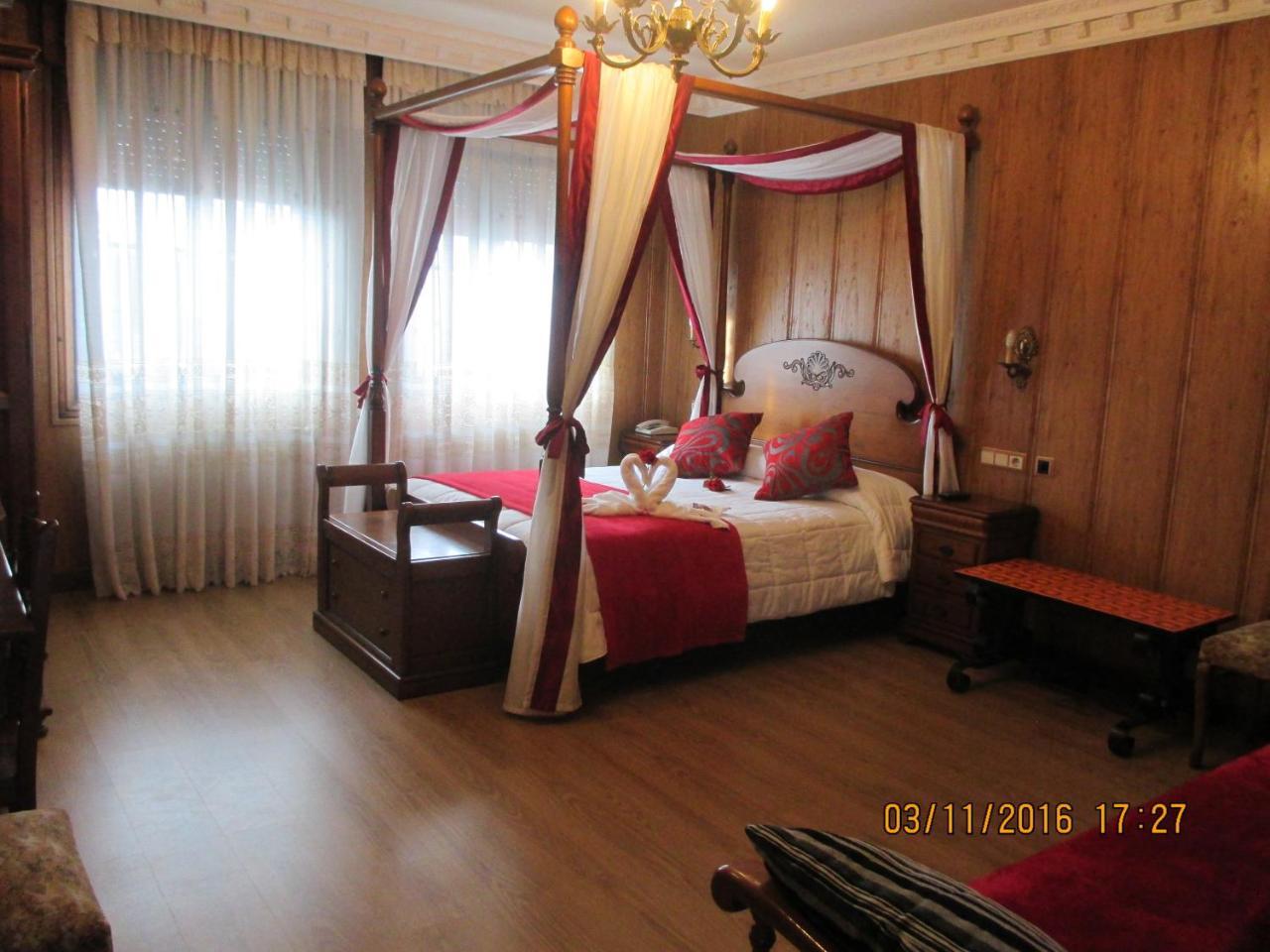Hotel Playa Samil Vigo Bagian luar foto